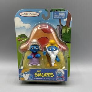 2009 Jakks Pacific Smurfs Grandma And Grandpa Smurf 2pk